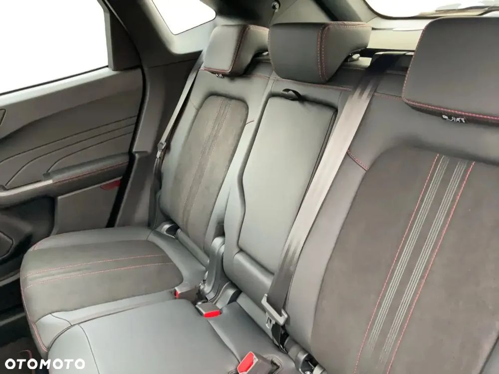 Ford Kuga 1.5 EcoBoost FWD ST-Line - 13