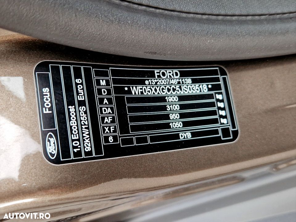 Ford Focus 1.0 EcoBoost Active - 22