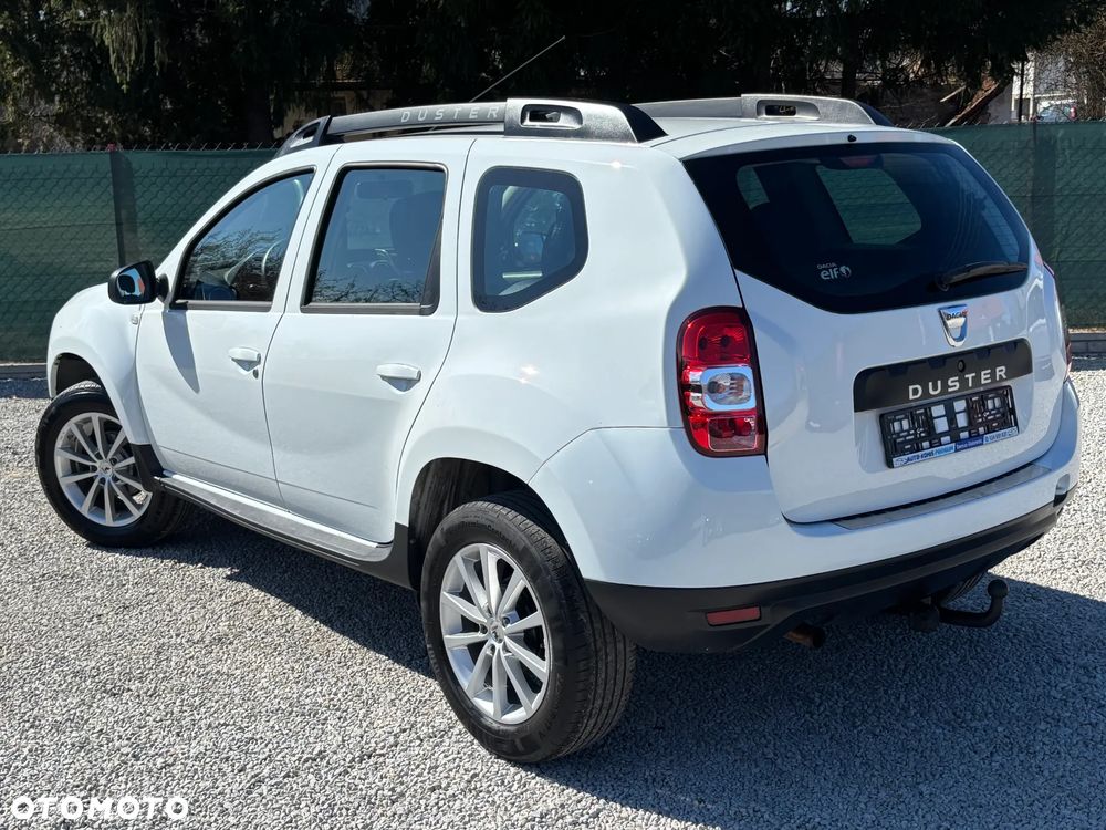 Dacia Duster 1.6 SCe Prestige - 4