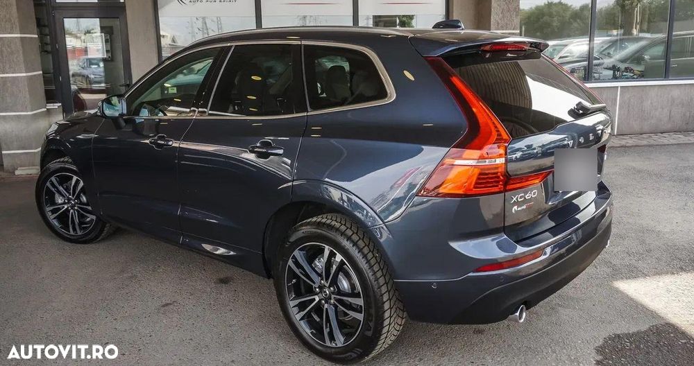 Volvo XC 60 D4 Momentum Pro - 6