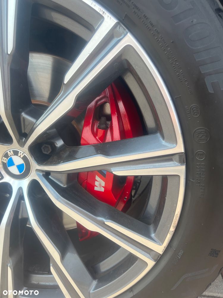 BMW X5 xDrive30d mHEV - 38