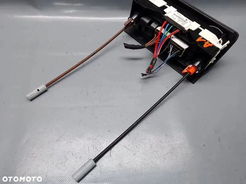 Panel Sterowania Nawiewu Klimatyzacji Audi A1 8X0820045A - 4