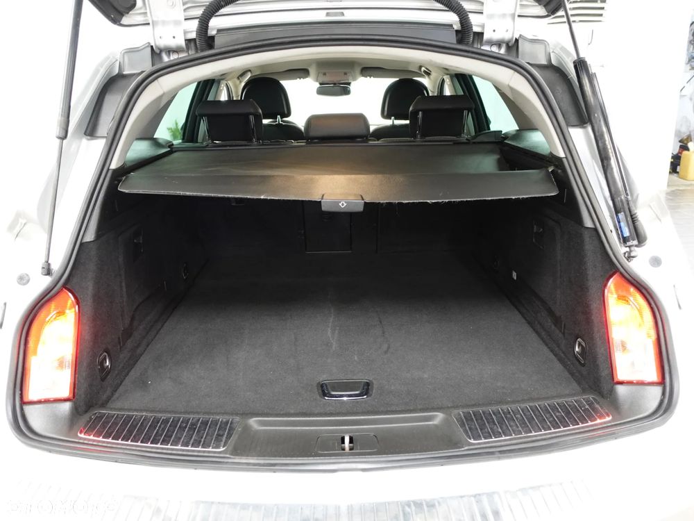 Opel Insignia 2.0 CDTI - 25