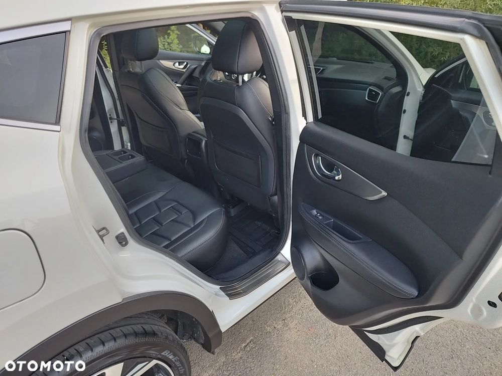 Nissan Qashqai 1.2 DIG-T 360 - 27