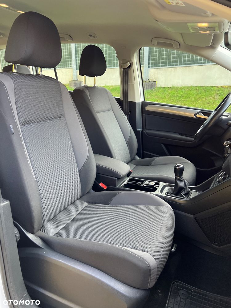 Volkswagen Touran 1.6 TDI BMT SCR Trendline - 8