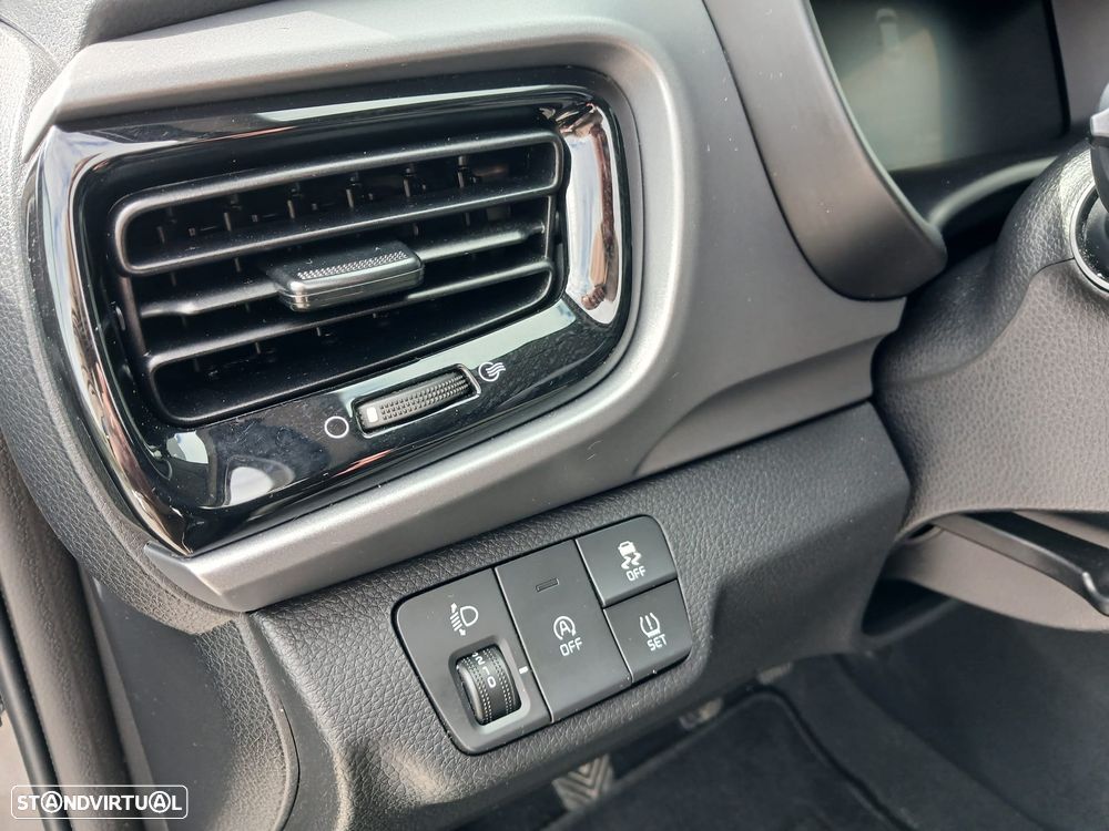 Kia Stonic - 6