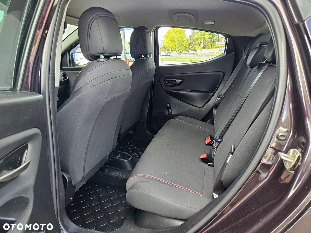 Lancia Ypsilon 1.2 8V Gold S&S - 20