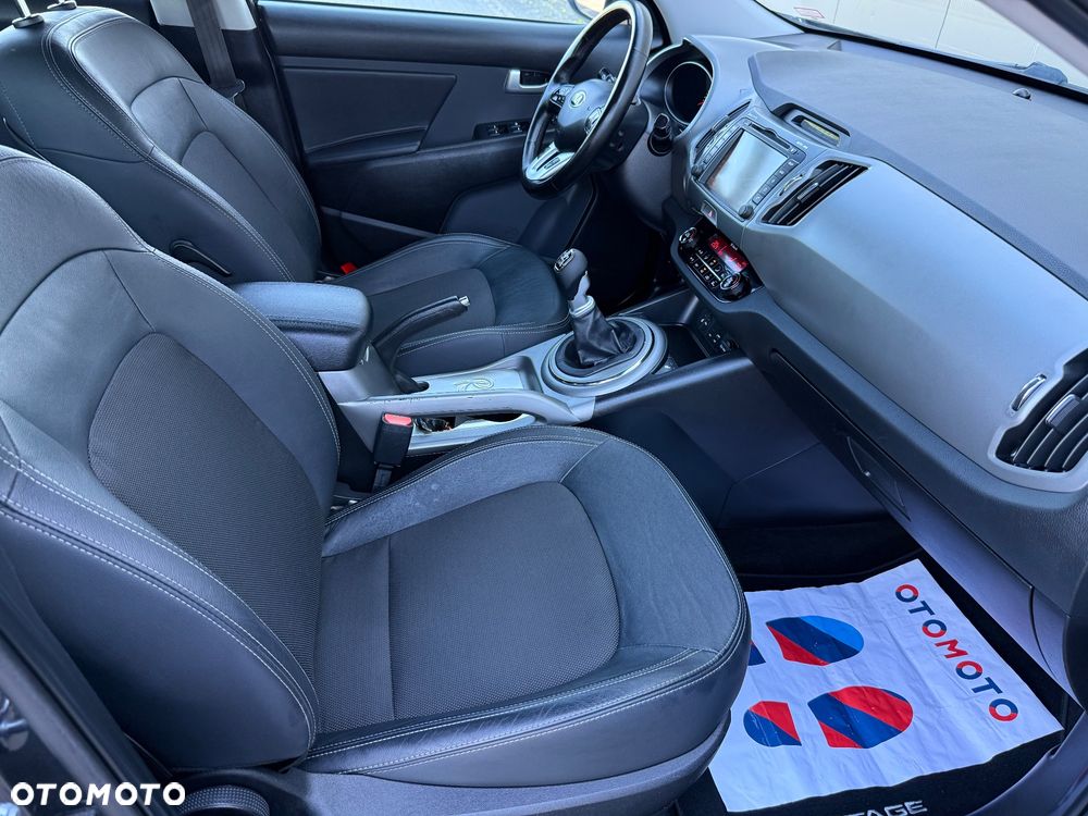 Kia Sportage - 16