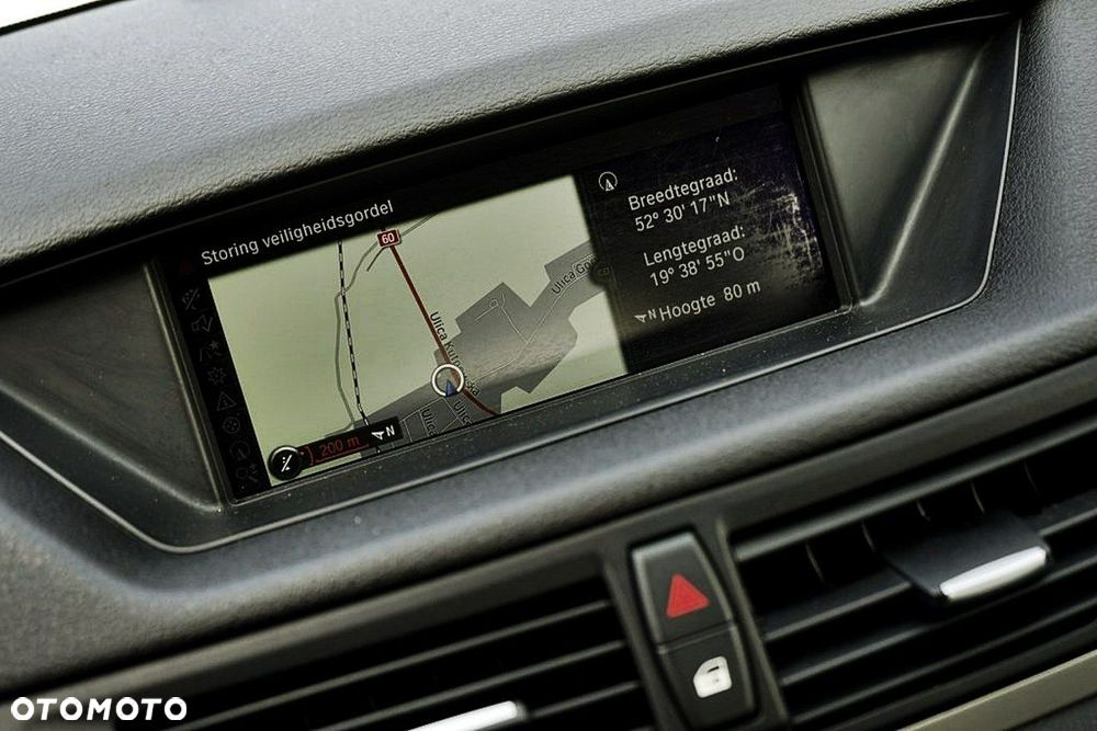 BMW X1 sDrive20d EfficientDynamics - 29