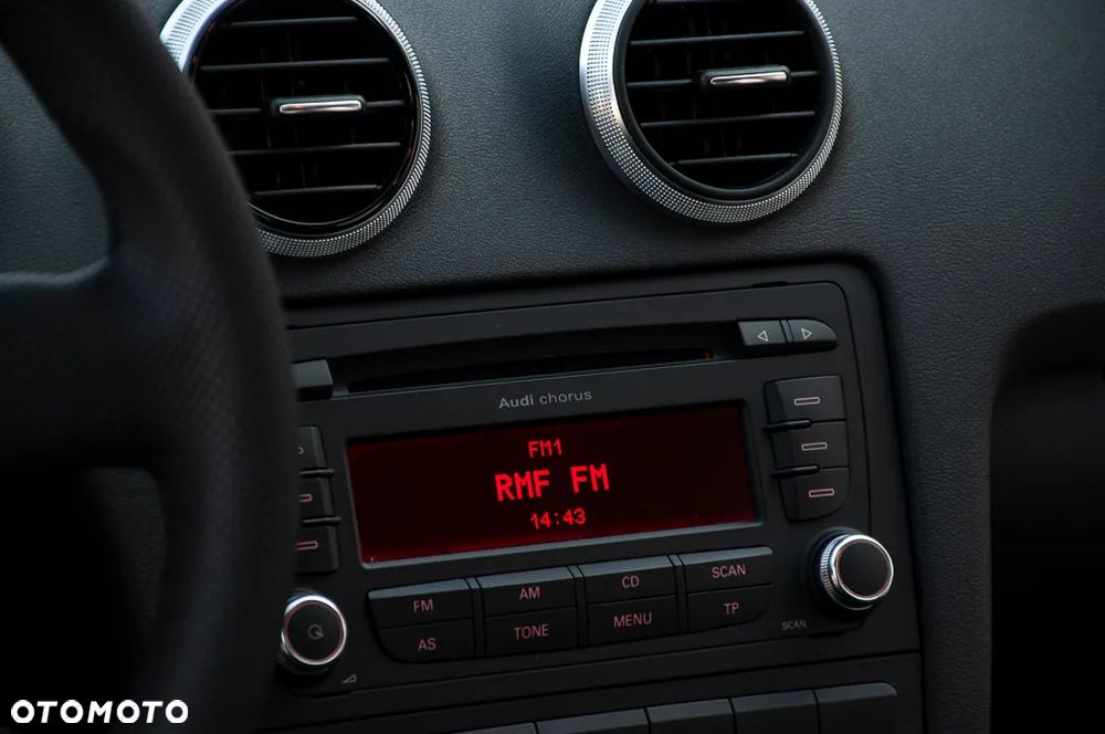 Audi A3 Sportback 1.6 Attraction - 31