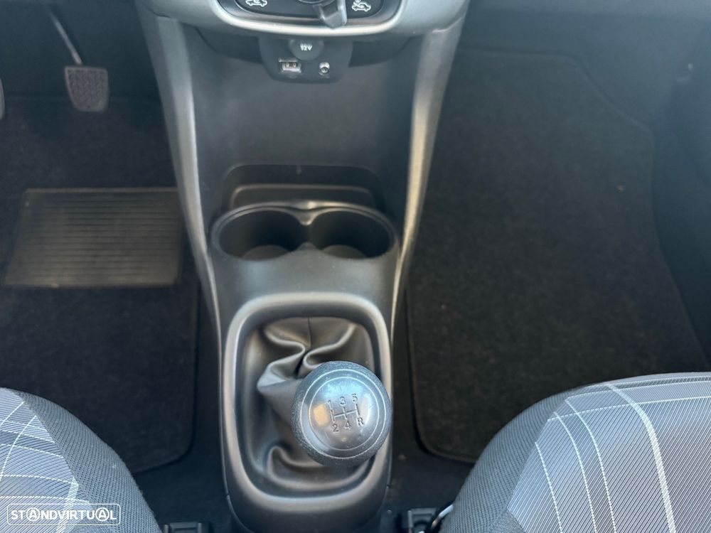 Peugeot 108 - 19