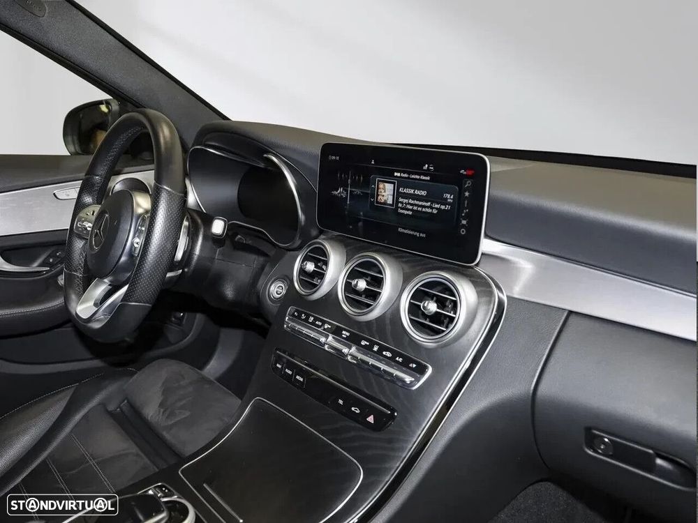 Mercedes-Benz C 300 de AMG Line - 5