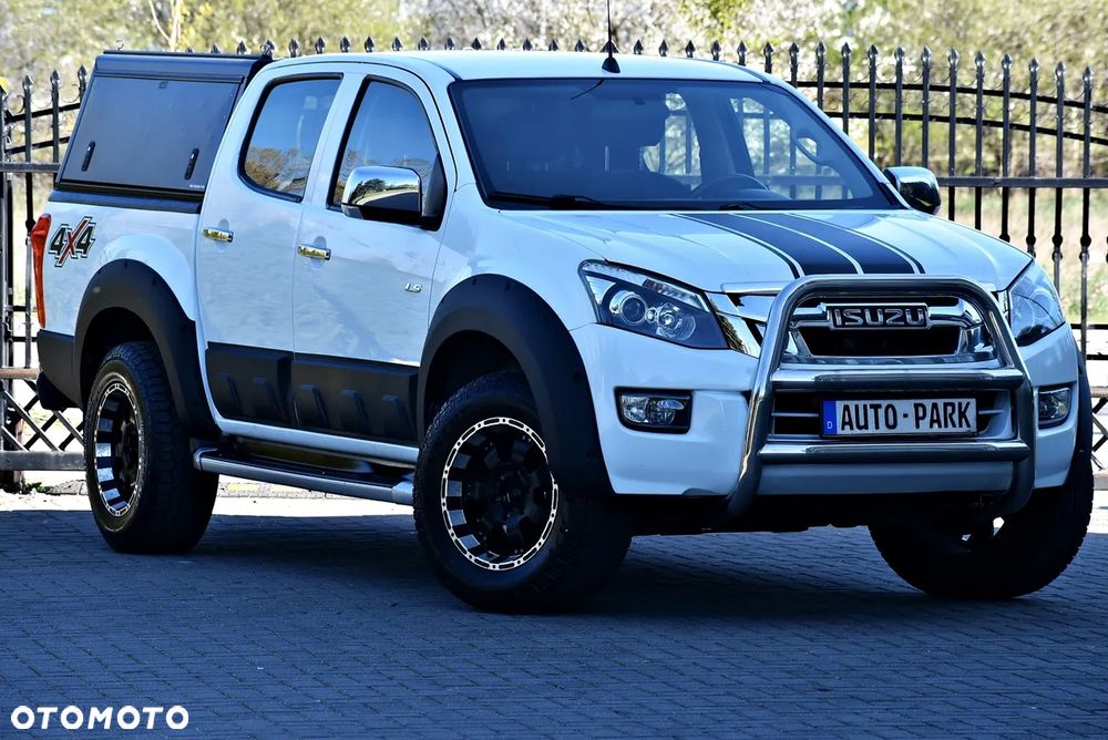 Isuzu D-Max 4x4 Double Cab Custom - 11