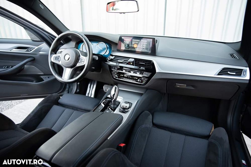 BMW Seria 5 530d xDrive AT - 20