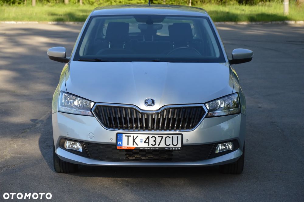 Skoda Fabia - 8