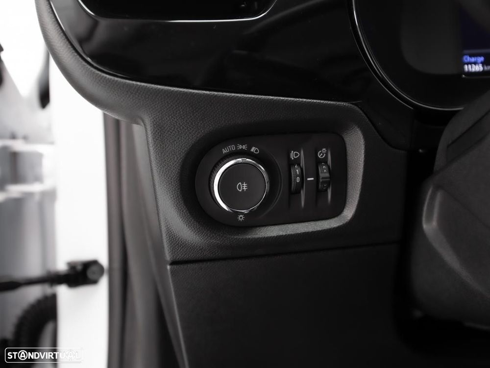 Opel Corsa-e GS - 15