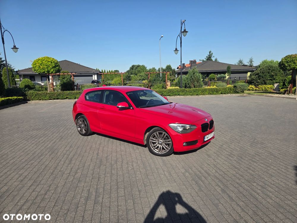 BMW Seria 1 116d - 15