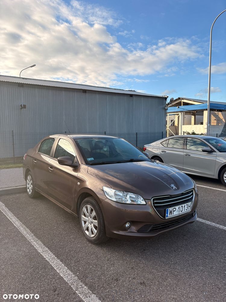 Peugeot 301 1.2 VTi/Pure Tech Active - 1