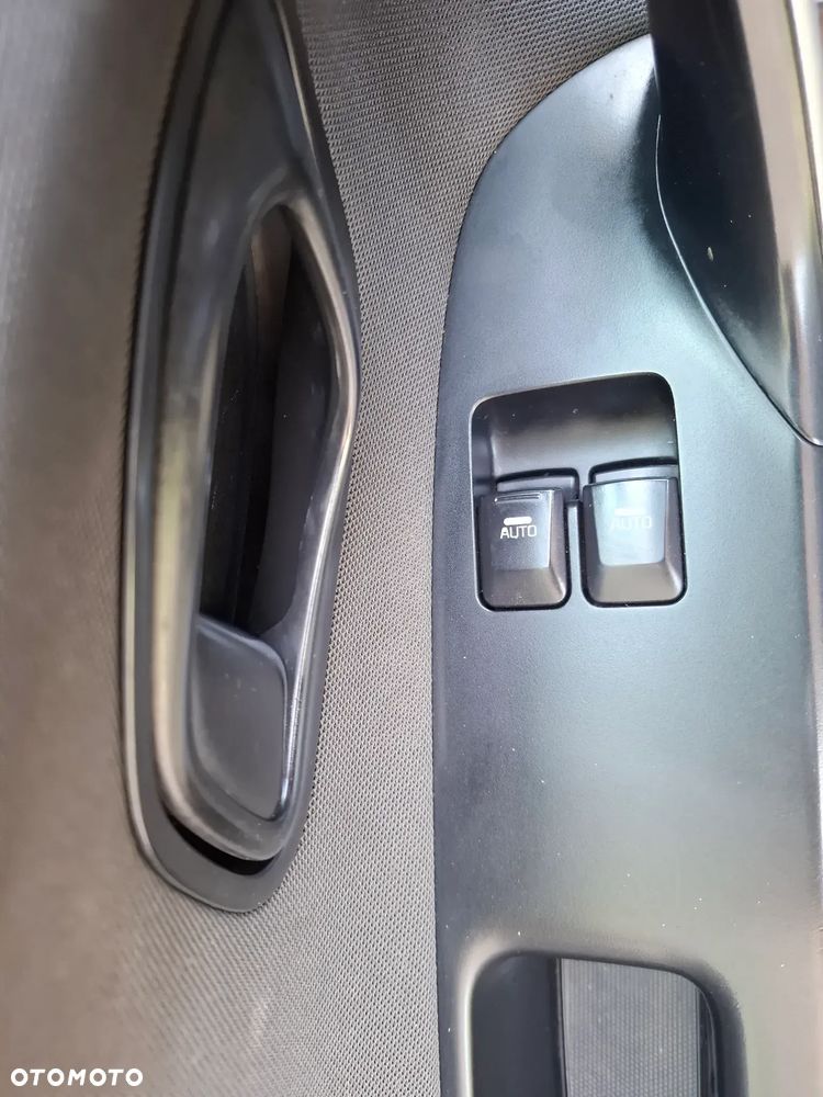 Kia Ceed 1.6 CRDi L - 19