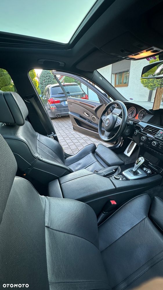 BMW Seria 5 530d Sport-Aut Edition Sport - 8