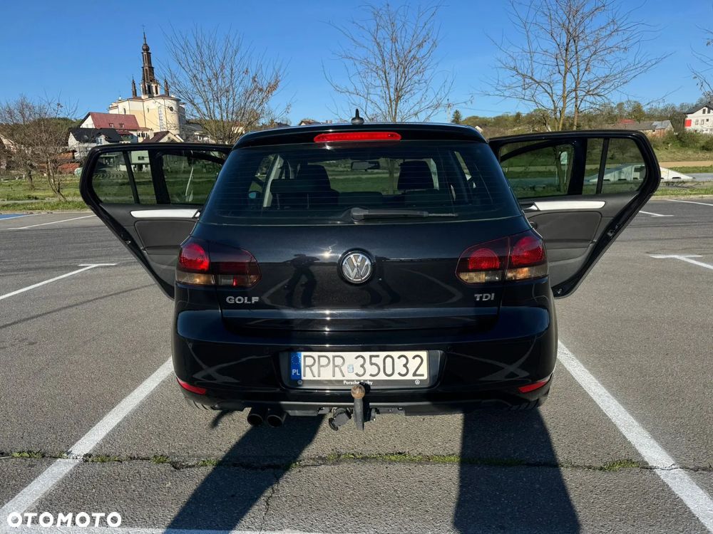 Volkswagen Golf 2.0 TDI DPF Highline - 5
