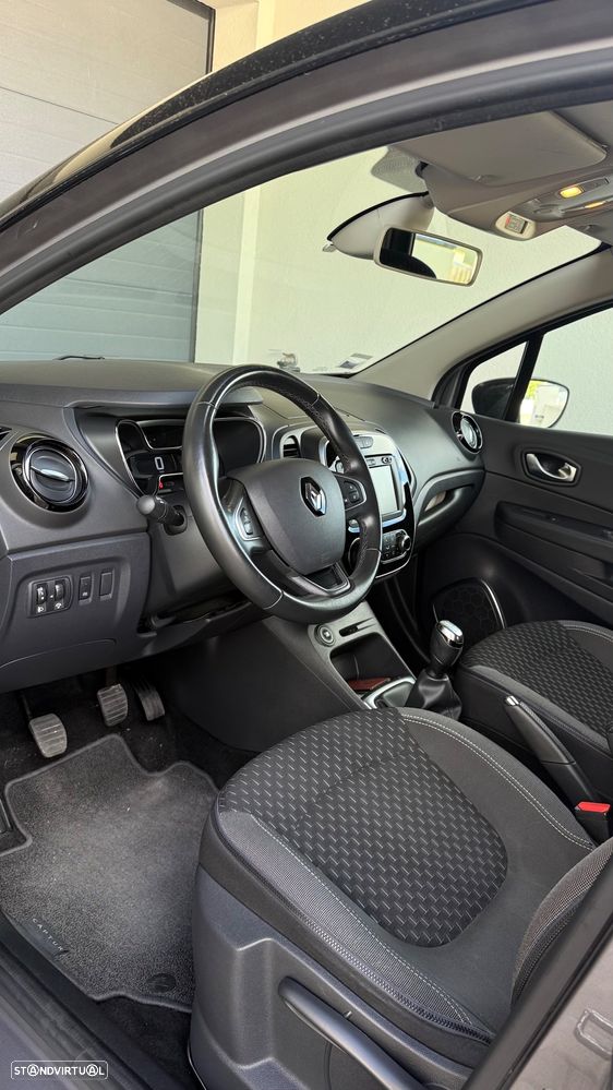 Renault Captur 0.9 TCE Exclusive - 21
