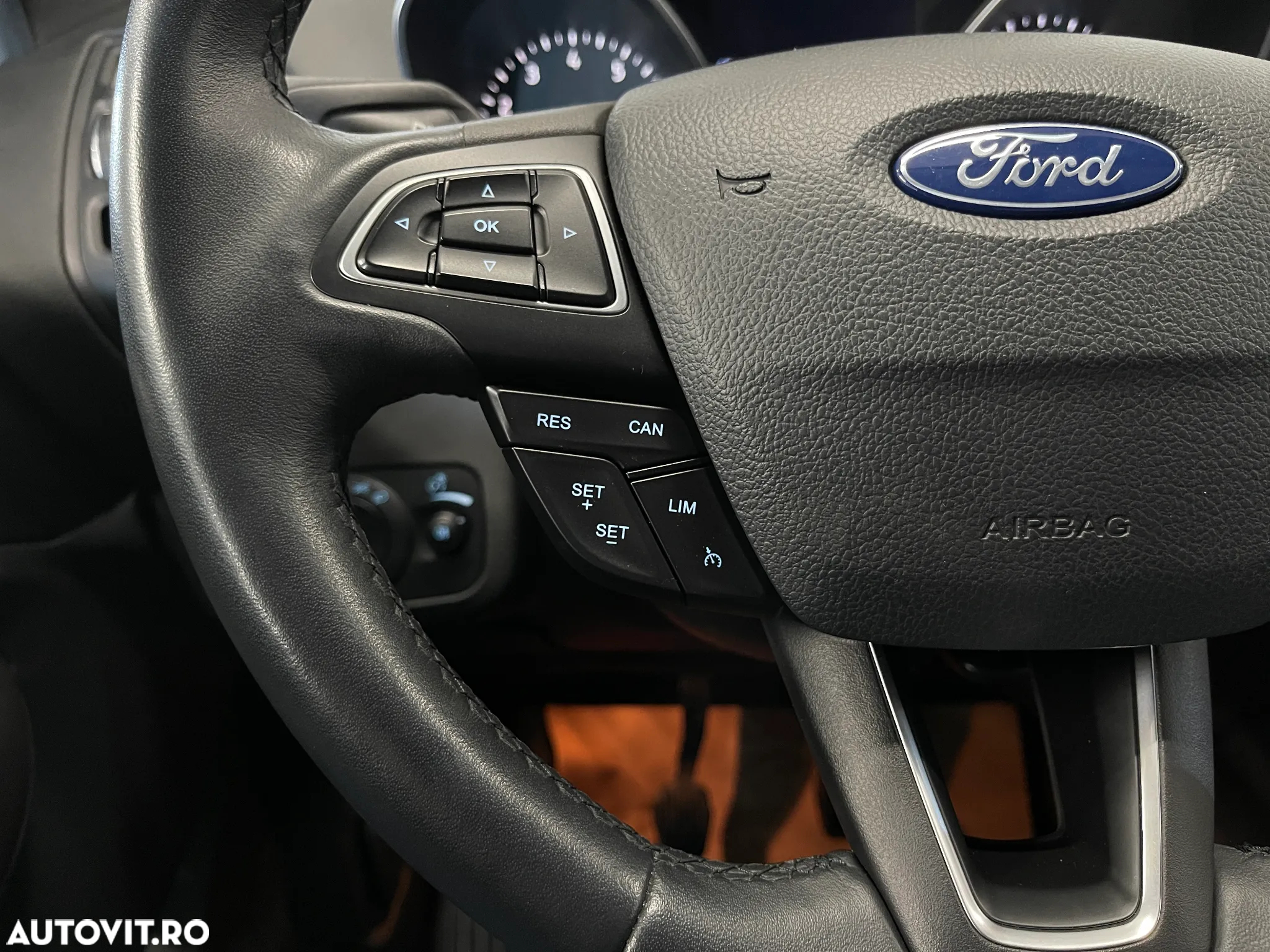 Ford Kuga 1.5 EcoBoost 2WD Trend - 18