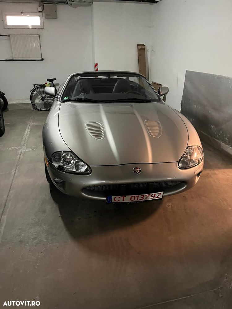 Jaguar XKR - 7