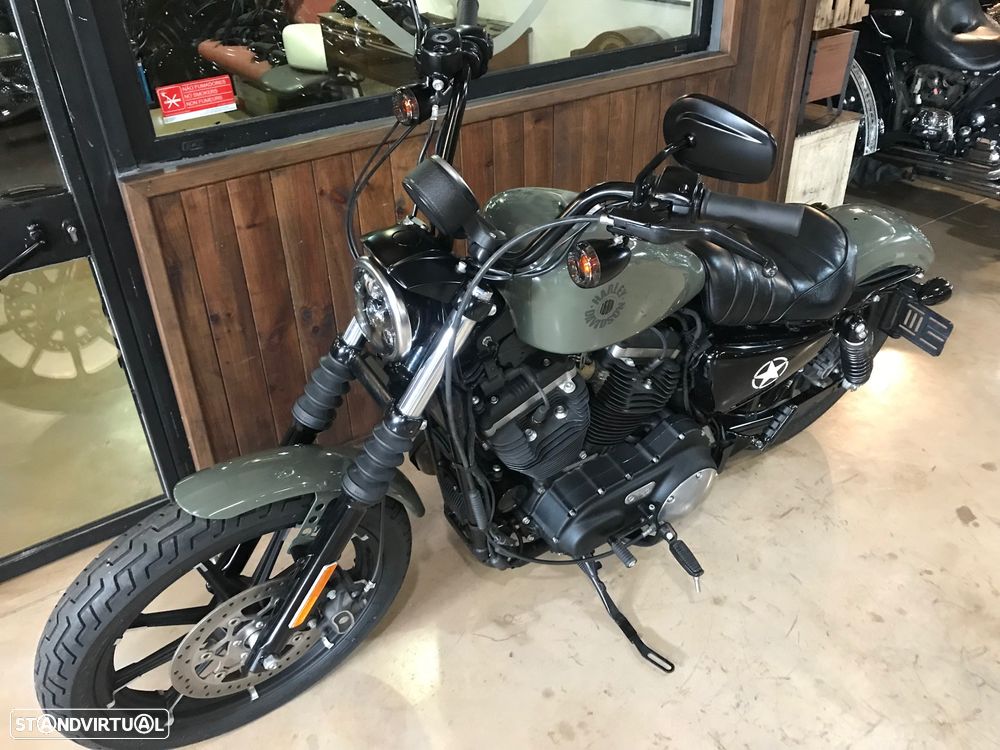 Harley-Davidson Sportster XL 883 Iron - 10