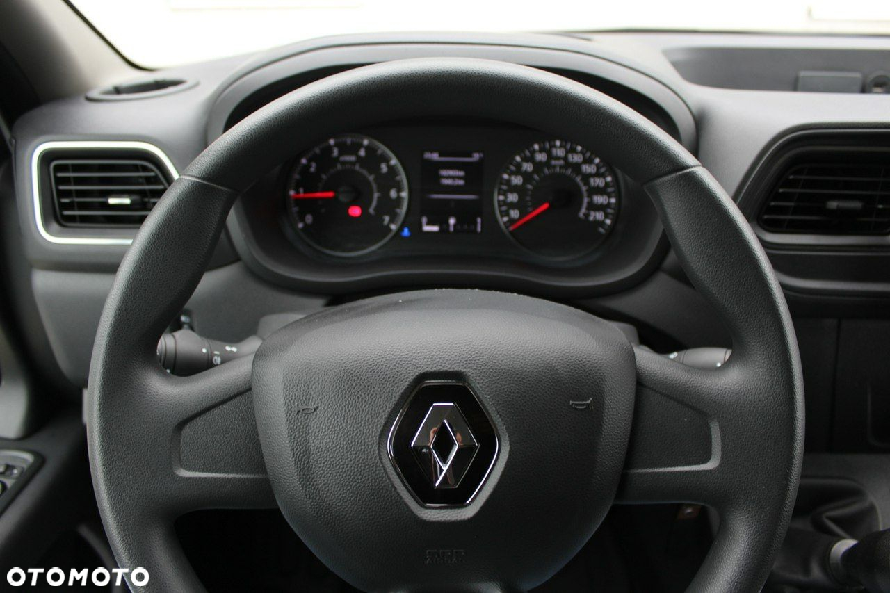 Renault Master - 13