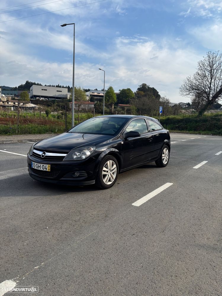 Opel Astra GTC 1.3 CDTI - 1