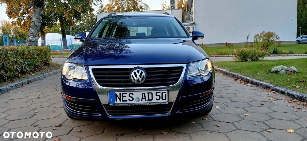 Volkswagen Passat 1.9 TDI Comfortline - 9