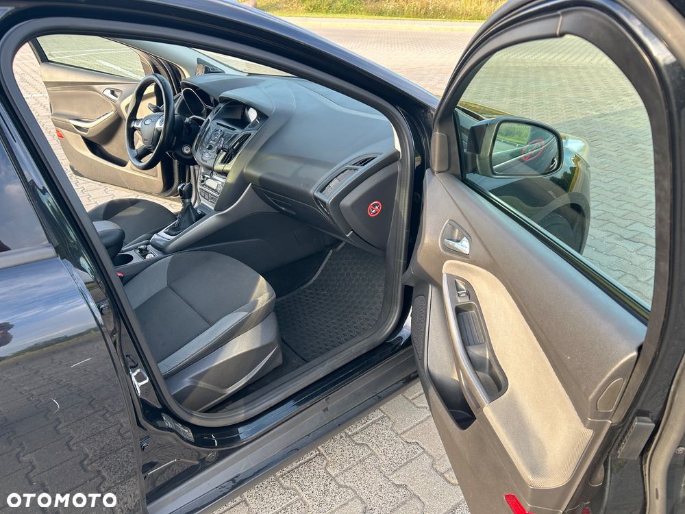 Ford Focus 1.6 Trend - 3