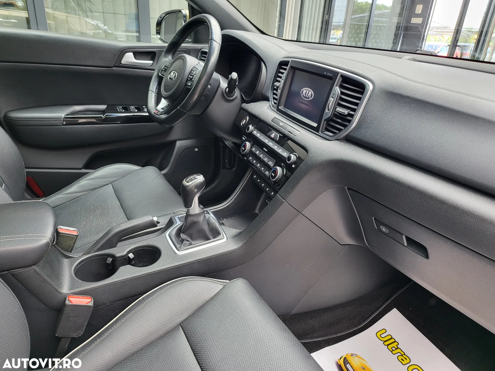 Kia Sportage 2,0 CRDI AWD GT Line - 12
