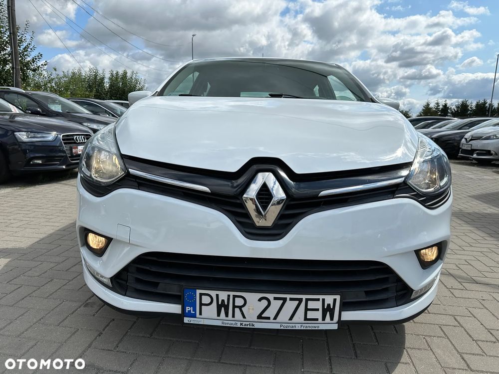 Renault Clio - 40