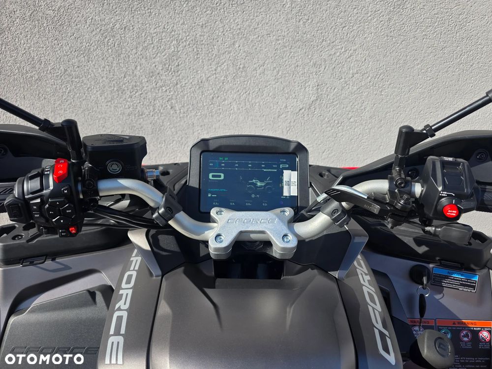 CFMoto CForce - 16