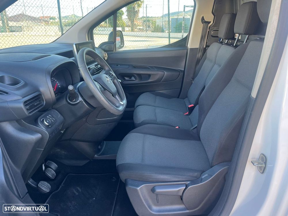 Opel Combo 1.5 102cv 3 LUGARES - LONGA - AC - IVA DEDUTÍVEL - 24