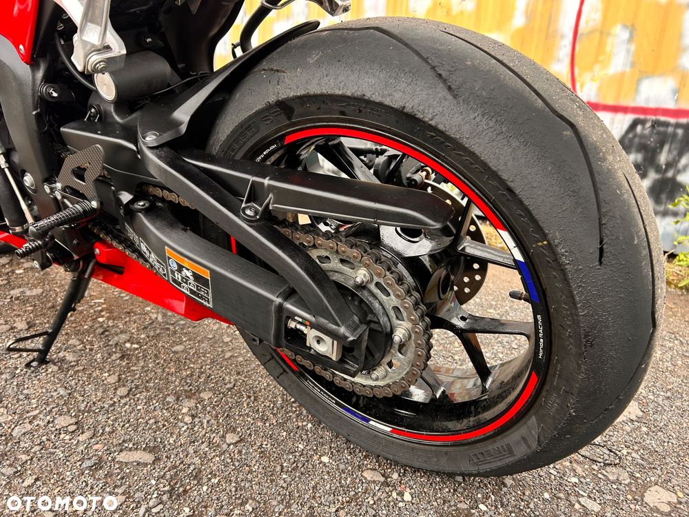 Honda CBR - 14