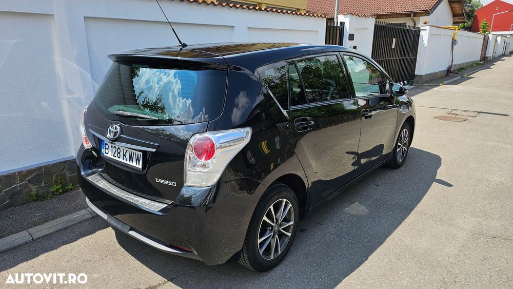 Toyota Verso 1.8 Valvematic Luna - 6