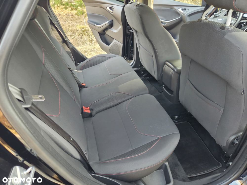 Ford Focus 1.0 EcoBoost ST-Line Red ASS - 14