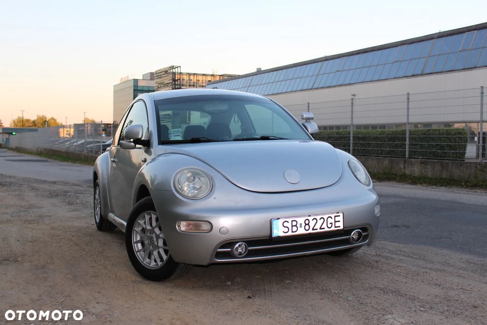 Volkswagen New Beetle - 3