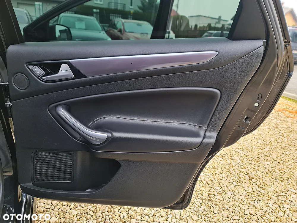 Ford Mondeo Turnier 2.0 TDCi Ambiente - 22