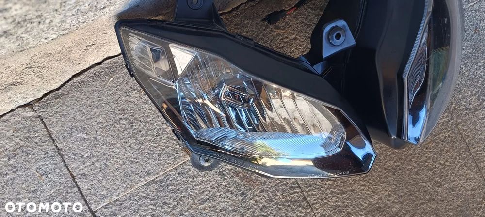 KAWASAKI ER6F ER-6F LAMPA PRZÓD REFLEKTOR 2015 - 4
