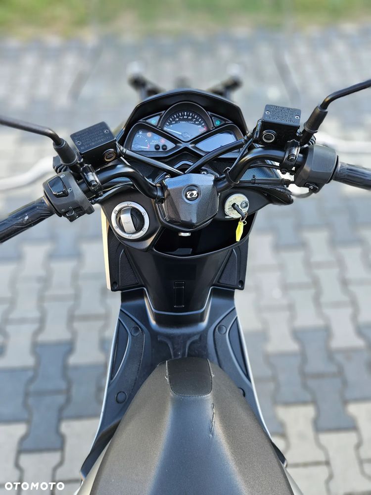 Yamaha Majesty - 7