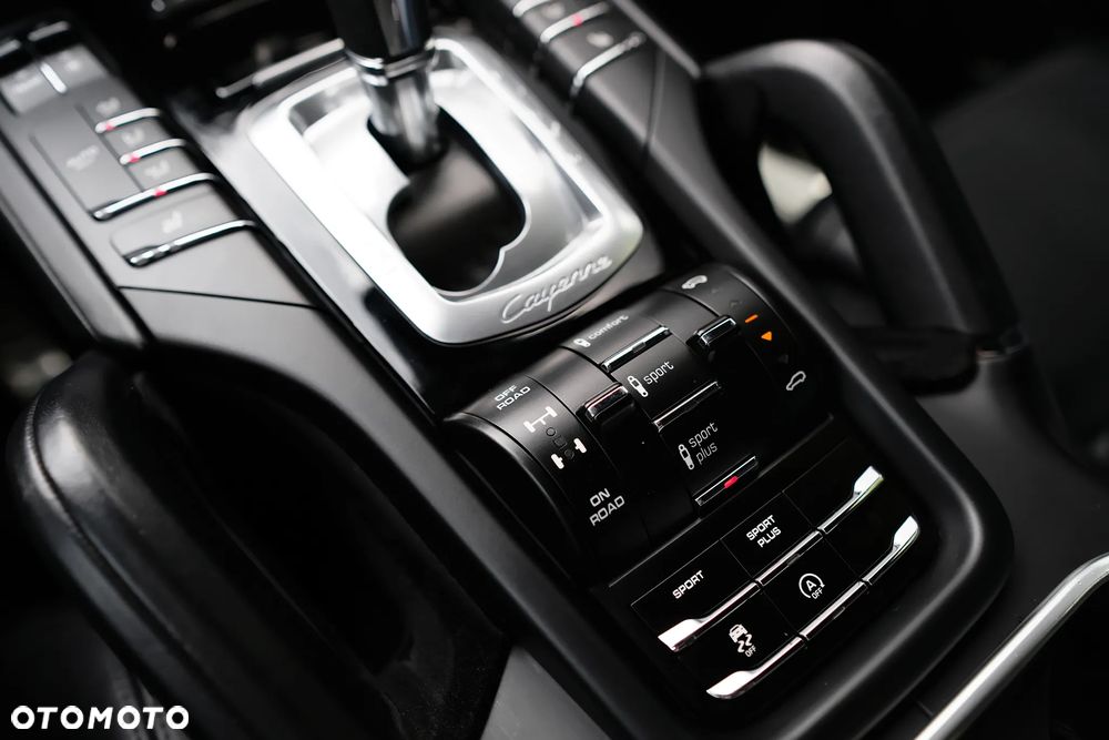 Porsche Cayenne S Tiptronic S - 20