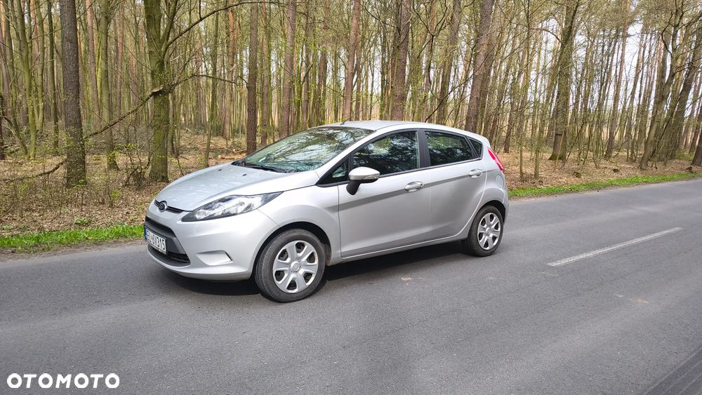 Ford Fiesta 1.25 Ambiente EU5 - 3