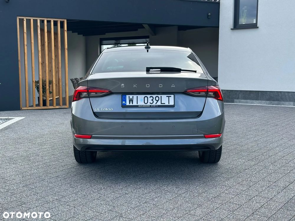 Skoda Octavia 2.0 TDI Style - 10