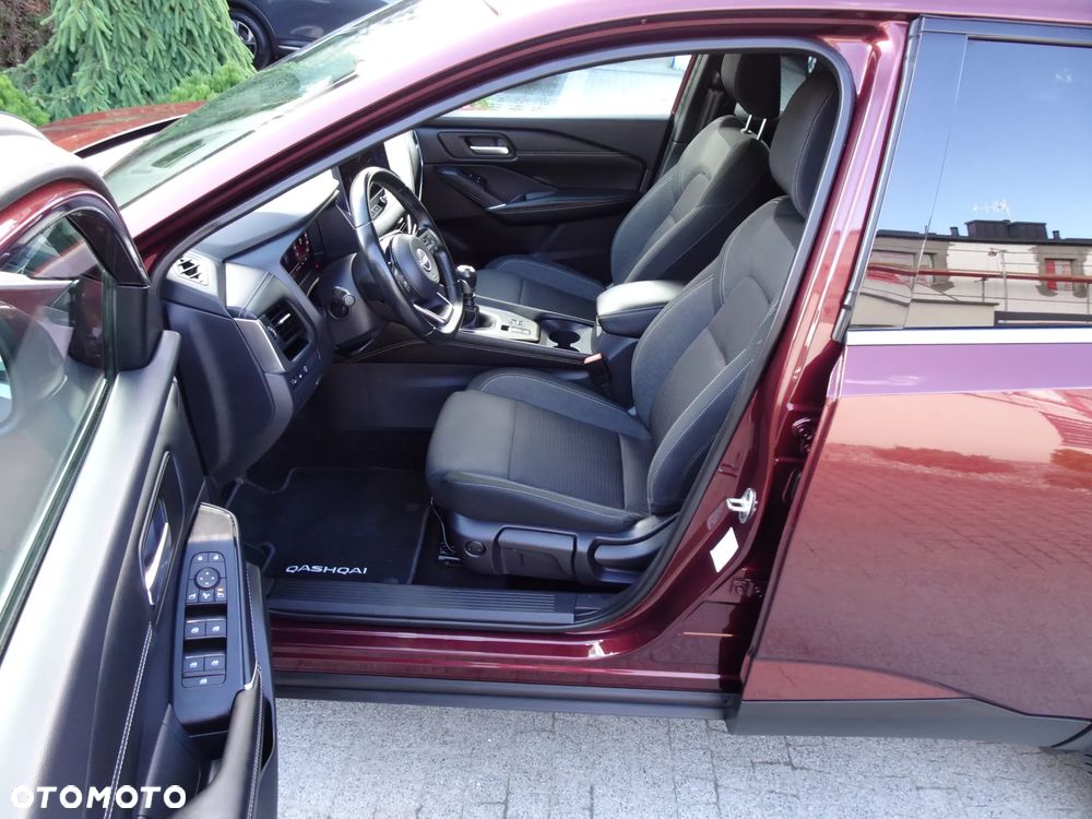 Nissan Qashqai 1.3 DIG-T MHEV N-Connecta - 21