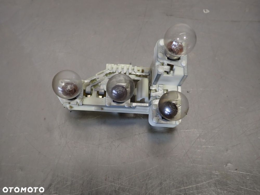 WKŁAD LAMPY LEWY TYŁ BMW E91 - 1