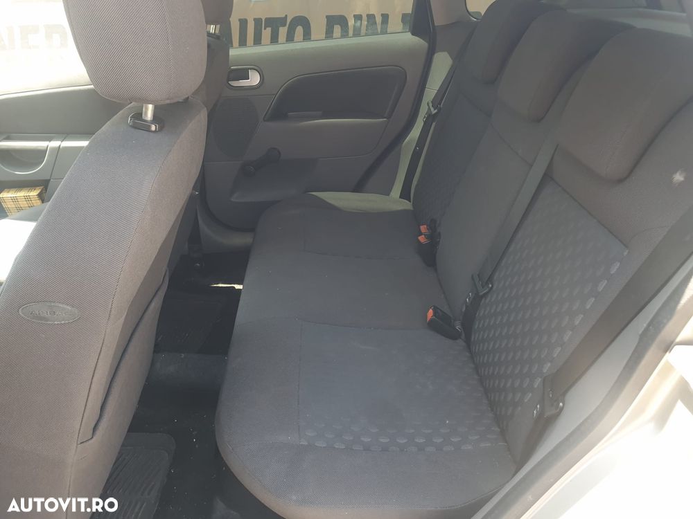 Ford Fiesta 1.4 Trend - 16
